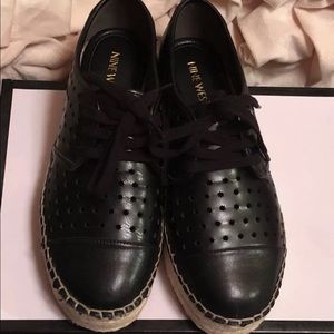 NEW NINE WEST SHOES